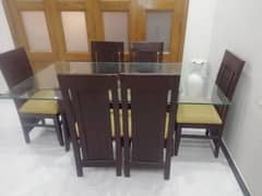 6 seat dinning table with 12 mm glass top