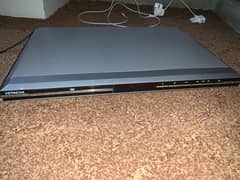 Hitachi dvd player best condition with remote