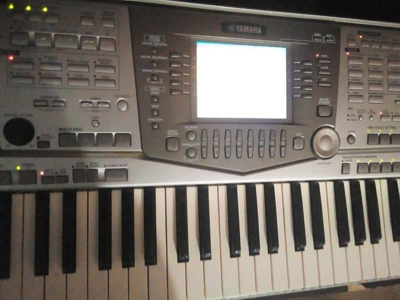 Keyboard piano yamaha psr-1500 3