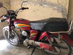 yammah bike 100cc 1989model sab koch clear hai