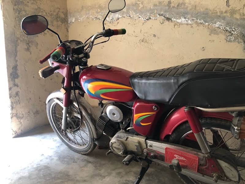 yammah bike 100cc 1989model sab koch clear hai 1