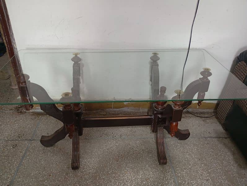 table set of 3 tables,in good condition 0