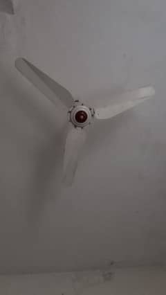 2 adad celling fans 56 inch 10%10 condition