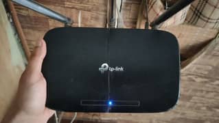 TP link b450 three antenna powerfull wifi router with original charget