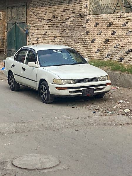 Toyota Corolla 1.6 2