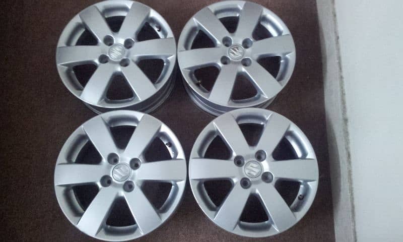 SUZUKI SWIFT DLX ALLOY RIMS | 15 INCH | 10/8.5 1