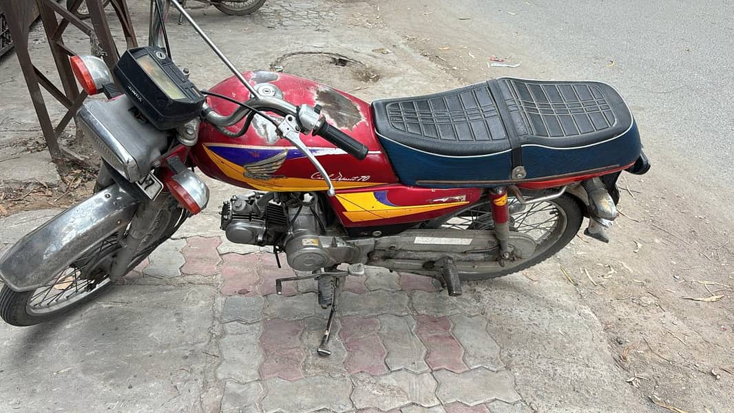 Honda CD 70 2005 1