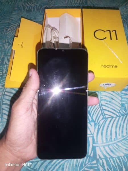 Realme C11 7