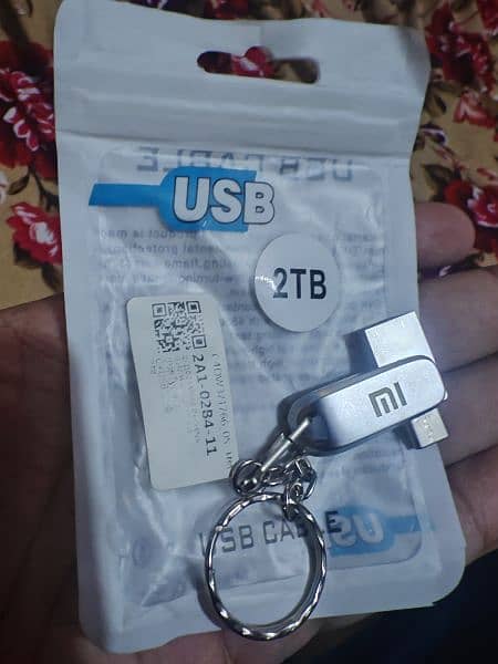 2 TB USB OTG type C 0