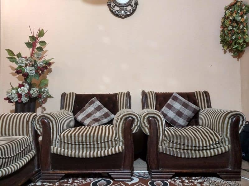 5 Seater sofa set | luxurious sofa set 2