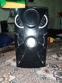 x-Bass 2.1 speaker