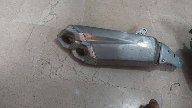 Benelli 302R Bike Exhaust  With Cat Original . Rs 15000 0328-2675309 2