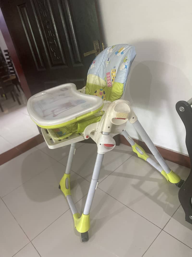 Adjustable baby high chair with wheels ,     Removable tray 3