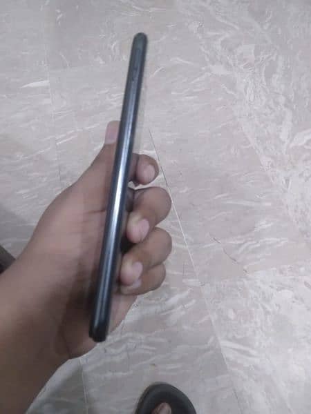 Huawei y 7 prime 3gb 32gb my WhatsApp number is 0316 4574700 3