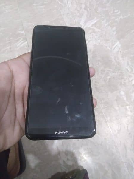 Huawei y 7 prime 3gb 32gb my WhatsApp number is 0316 4574700 6