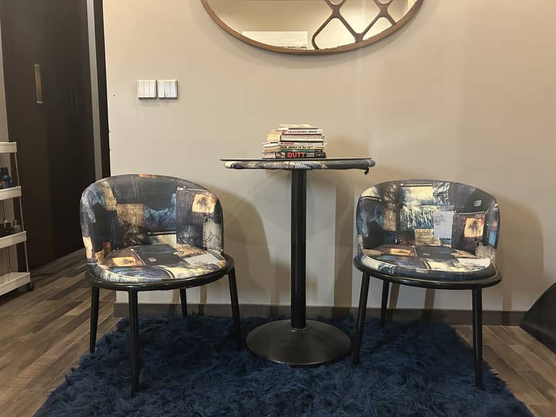 Stylish Round Coffee Table Set with Glass Top and Two Chairs 9