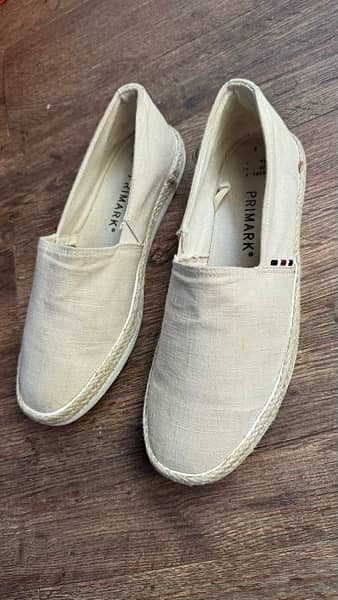 Primark Slip on Canvas 0