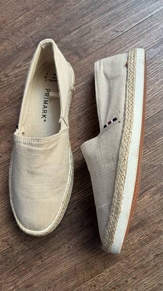 Primark Slip on Canvas 2