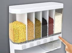 Transparent wall mounted cereals dispenser