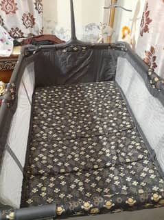 Baby Play Pen for Urgent Sale