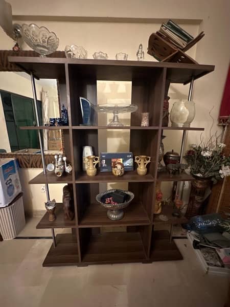 Beautiful showcase shelve for drawing room 0