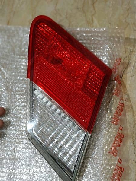 Premio Back Headlight model 2007 to 2010 3