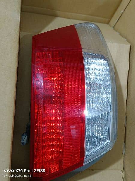 Premio Back Headlight model 2007 to 2010 8