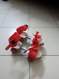 Adjustable roller skates for kids