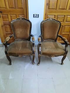 used jumbo size victorian chairs 0