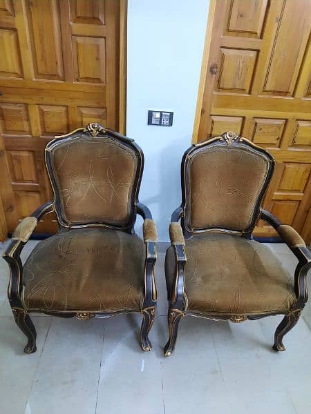 used jumbo size victorian chairs 2