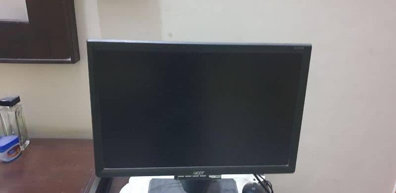 monitor 1