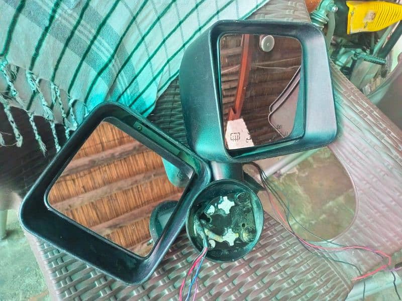 Jeep Wrangler side mirror 0