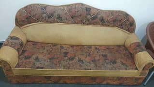 Urgent sales Sofa and dressing table