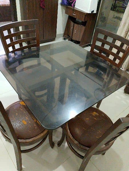 dinning table 0