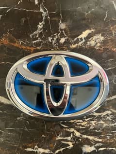 Toyota Aqua/Prius front bumper monogram