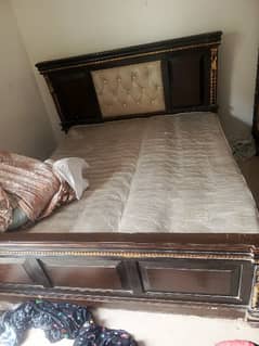 bed with mattress spring