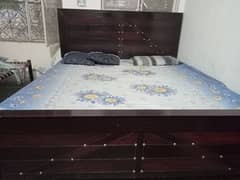 complete wooden bed set
