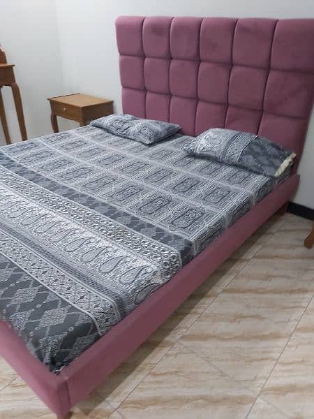 complete bedset with matress 3