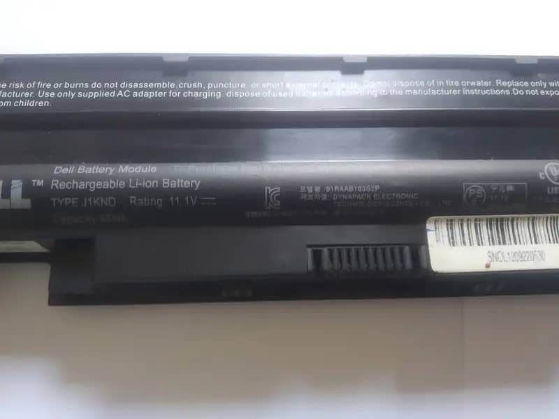 Dell Laptops batteries (Detail/List/Rs in description). 8