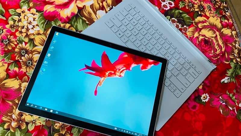 Microsoft Surface Book 2 2