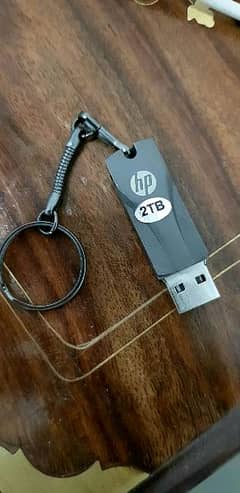 HP 2TB Pendrive Flash 10/10 Condition not any single fault