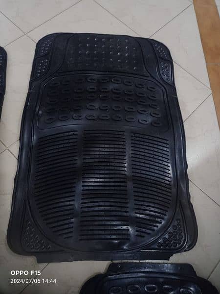 Rubber Mat Yaris 2022 Model 3