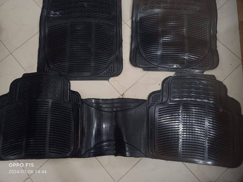 Rubber Mat Yaris 2022 Model 4