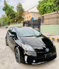 Toyota Prius 2012 S LED