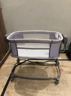Automatic Swing Baby Cot