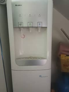 Gree water Dispenser for Sale