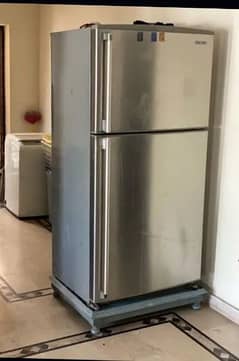 Hitachi Refrigerator Full Jambo Size