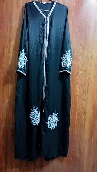 Arabian abaya 3