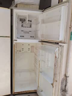 Mitsubishi fridge