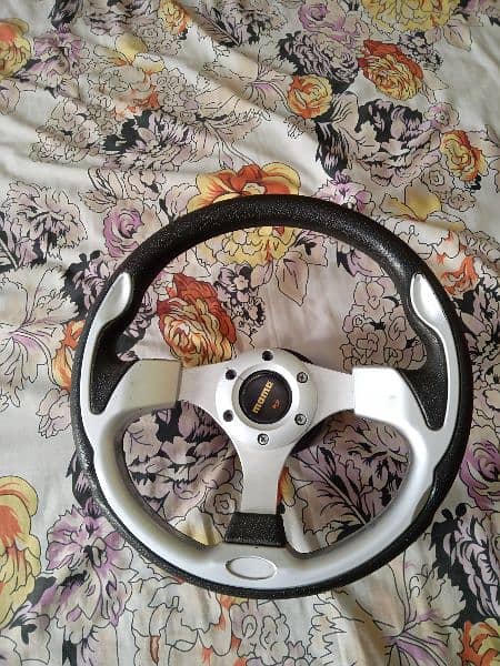 Sports Momo Steering Wheel. 1